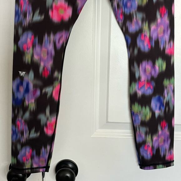 IVL Collective Black Blurred Floral Leggings 6 - Picture 6 of 7